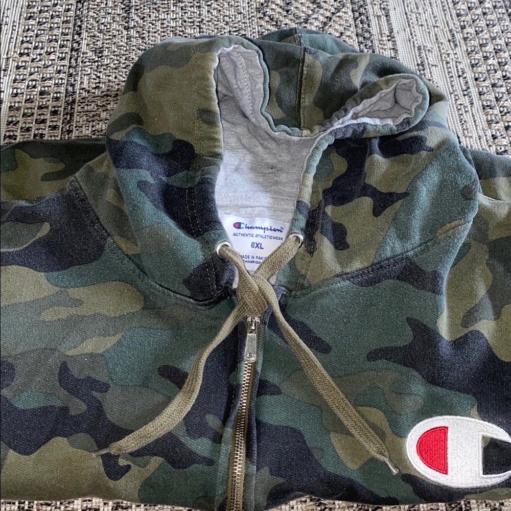 Champion Camouflage Full-Zip Hoodie Size 6X (501) - Picture 9 of 12
